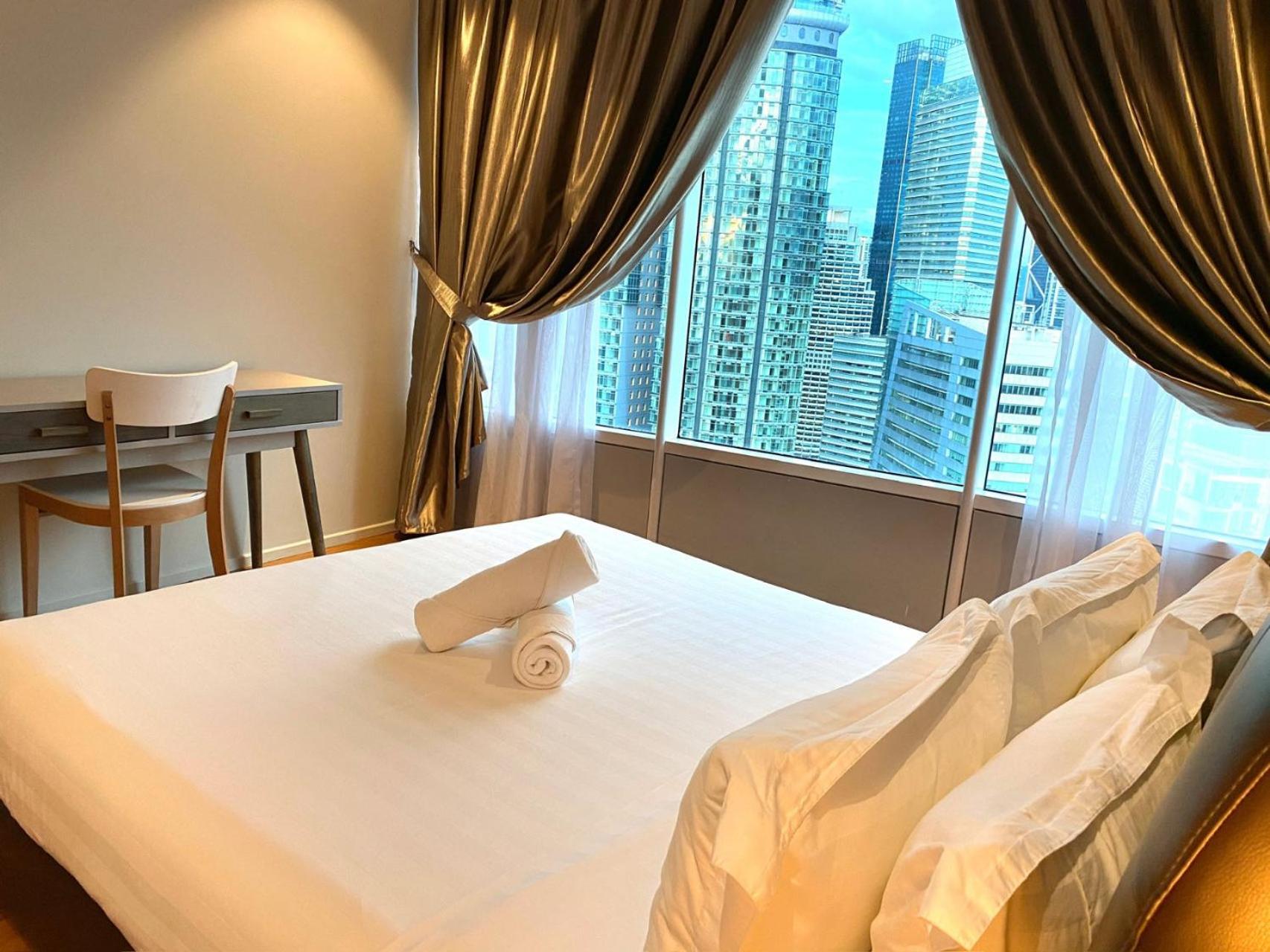 Superior Two-Bedroom Apartment City View